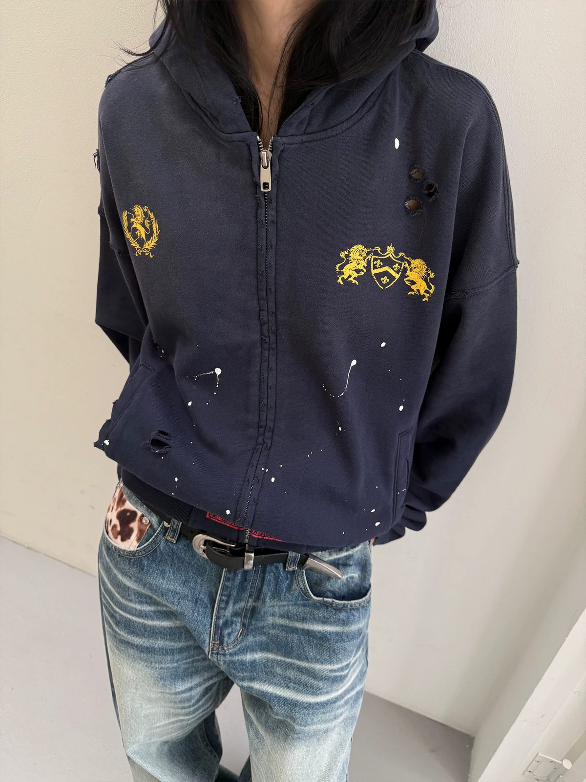 ヴィンテージウォッシュ ゴールド刺繍 ショートジップパーカー　AL1114